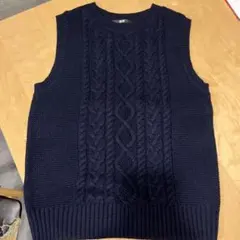 UNIQLO ケーブル編み ニット ベスト クルーネック　M 美品 ダークネ