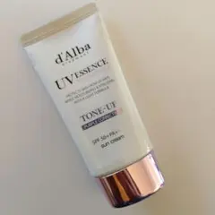 d'Alba　 ダルバ　トーンアップサンクリーム　パープル