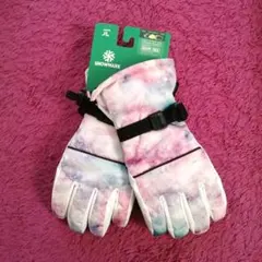 Item thumbnail for item 40483084-b111-42ae-aa4c-1cd4596af9bc