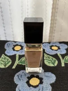 クレ・ド・ポー ボーテ　タンフリュイドエクラ ナチュレル　オークル10 35ml