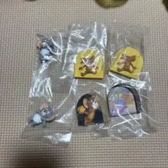 ホ*ト様 トムとジェリー　シェリーとタフィーがいるお家フィギュア