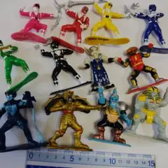 戦隊ヒーロー　パワーレンジャー　恐竜戦隊　ジュウレンジャー？　1993年