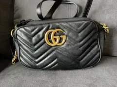 GUCCI GGマーモント ショルダーバッグのサムネイル
