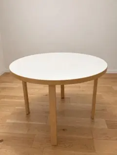 Artek ビンテージ　テーブル 子供用（ベージュリノリウム）/50-60s Artek ビンテージ テーブル 子供用（ベージュリノリウム）/50-60s