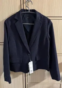 新品　a.v.v ネイビー Mサイズ テーラードジャケット