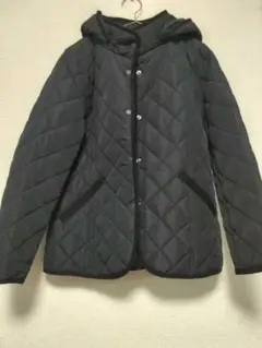 BEAMS HEART 美品 キルティングジャケット フード付き　ネイビ―