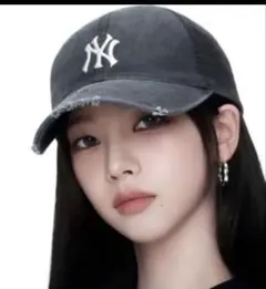 Item thumbnail for item 378e314c-9464-4781-aa39-1a4364a11101