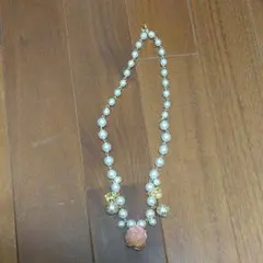 パール風　ネックレス