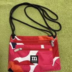 Item thumbnail for item 473c2a3f-91dd-424e-997b-ecc67f402b8c