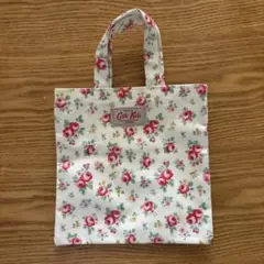 Item thumbnail for item 45305dc2-e3e6-4c70-a872-fe727d011ecf