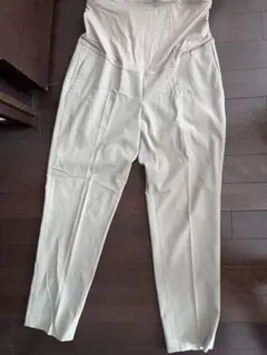 UNIQLO スマートアンクルマタニティパンツ