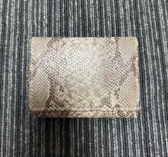 蛇柄 三つ折り財布
