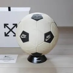 【訳あり】Off-White™ x Nike コラボ サッカーボールのサムネイル
