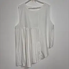 白　ノースリーブ　フリーサイズ
