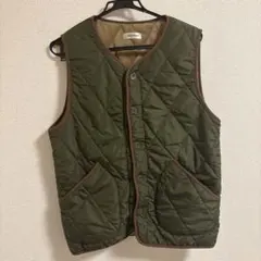 オリーブグリーン キルティングダウンベスト