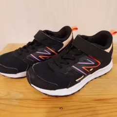 New Balance 550 ブラック/オレンジ/パープル スニーカー