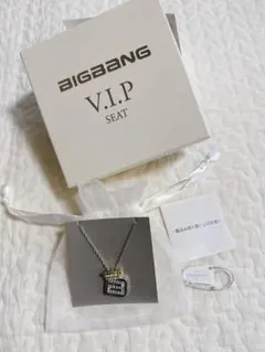 BIGBANG V.I.P SEAT 限定ネックレス スワロフスキー - メルカリ