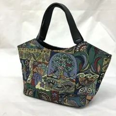 Item thumbnail for item 364a0519-20c3-4aeb-bf53-99b6ba210c3e