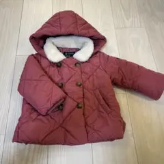 赤いキルティングジャケット フード付き