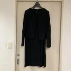 コムサイズム　ブラックスーツセット（ジャケット＋ドレス）