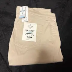 新品　タグ付き　グローバルワーク　モーションテックスキニーパンツ