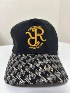 Resurrection キャップ 黒 金刺繍