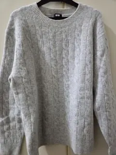 【ユニクロ セーターSサイズ】