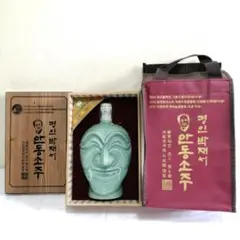 お酒☆韓国⭐️安東焼酎⭐️有名☆高級酒☆祝酒☆新品☆未開封 安東焼酎 民俗酒 お酒 未開封 焼酎 韓国お酒の通販 by よしくん