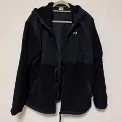 フィラ 黒 ボア素材 フードパーカー