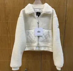 ALO YOGA 新作　ホワイト　スタンドカラー　アウタージャケット　S M L