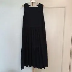 ブラックレース　ノースリーブロングワンピース