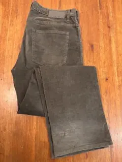 Calvin Klein Jeans カーキ コーデュロイパンツ