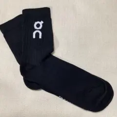 新品On Cloud ランニング用黒色レディース用Lサイズソックス