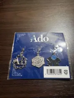 Ado WORLD TOUR 2025 ガチャ ジュエルチャーム - メルカリ