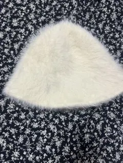 ホワイト ファーバケットハット