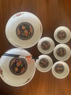 新品！有田焼　吾山窯 絢爛豪華 多用鉄鉢 小皿　取り箸　染錦古伊万里　金彩菊紋様