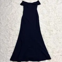 2556 美品✨ウェディングドレス 黒 ロング丈 フレア オフショル 
