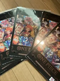 ワンピースカード プレミアムカードコレクション 4セット