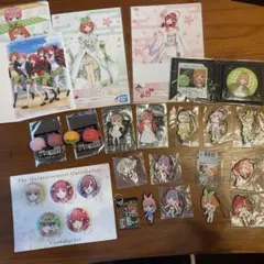 五等分の花嫁 缶バッジセットとフィギュア