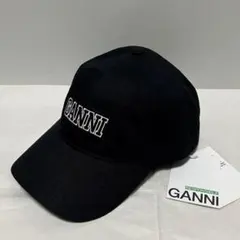 Item thumbnail for item 8e32c7bd-6d4f-4be8-b596-29cacd39ca3a