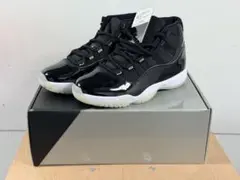 AIR JORDAN 11 