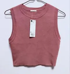 GU ニットクロップドタンクトップのサムネイル