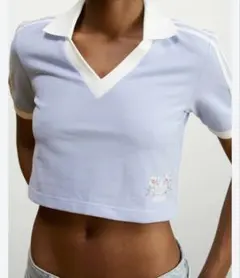 adidas Originalクロップドポロシャツ ライトブルー