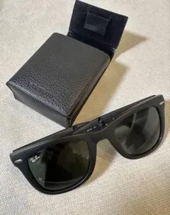 Ray-Ban Folding Wayfarer ブラック サングラス