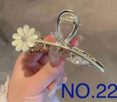 花モチーフ バンスクリップ ゴールド