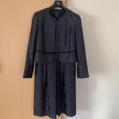 フォーマルスーツ　13号　東京ソワール