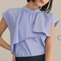 【美品】TONAL トーナル フロントドレープノースリブラウスのサムネイル