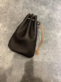 ブラック　レザー巾着袋　ハンドメイド