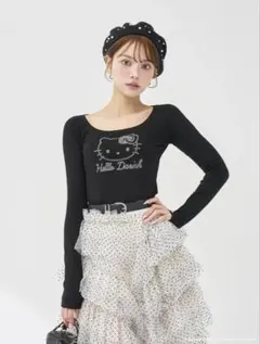 大人気完売品ハローキティ Hello DarichコンパクトロングTシャツ