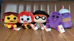 マクドナルドキャラクターぬいぐるみ4体セット
